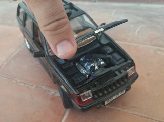 Jeep Grand Cherokee 1:18