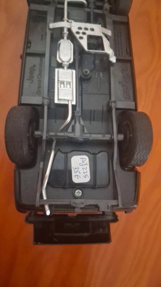 Jeep Grand Cherokee 1:18