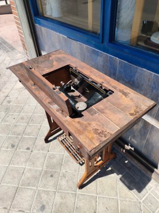 Máquina de coser Singer Antigua  640513971