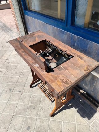 Máquina de coser Singer Antigua  640513971