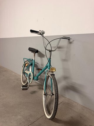 Bicicleta BH plegable restaurada.