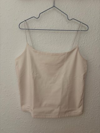 Crop top/Camiseta de tirantes básica