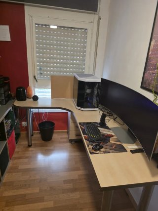 Cama Plegable y escritorio