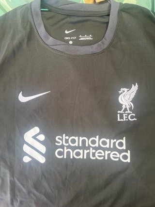 Camiseta Liverpool FC Salah #11 2022/23 Negra Nike