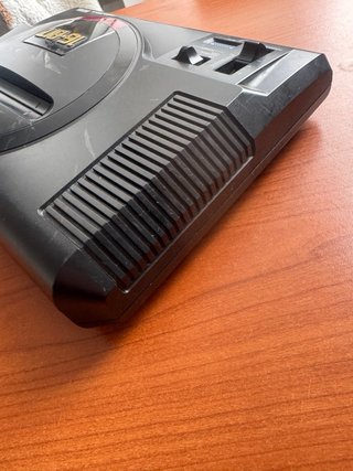 Sega Mega Drive HAA-2510 Giapponese