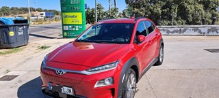 Hyundai Kona electrico 64 Kwh Ago 2020.
