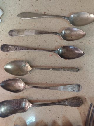 Cubiertos de plata antiguos
