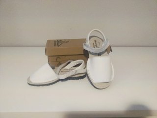 Sandalias Menorquinas Blancas Talla 30