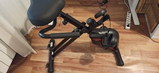 Bicicleta estática con asiento