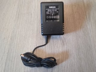 Yamaha TG300 - Módulo Sonido MIDI