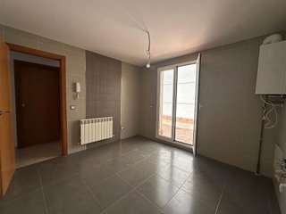 Casa adosada en venta en Tomelloso