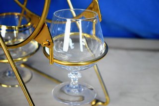 Noria Vintage con 6 Copas de Coñac