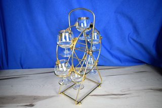 Noria Vintage con 6 Copas de Coñac