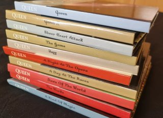 QUEEN - 10 CDs (Tapa Dura)