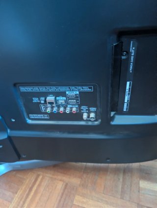 TV LG 49 4K + Barra Sonido LG SJ6