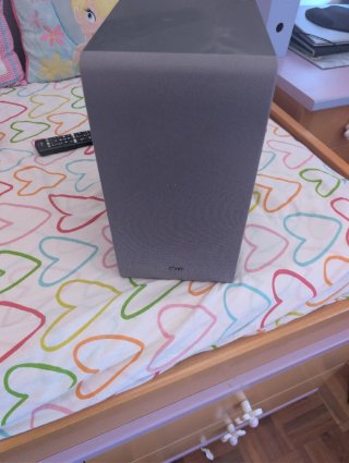 TV LG 49 4K + Barra Sonido LG SJ6