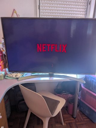 TV LG 49 4K + Barra Sonido LG SJ6