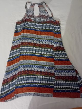 Vestido corto de tirantes fresco para verano