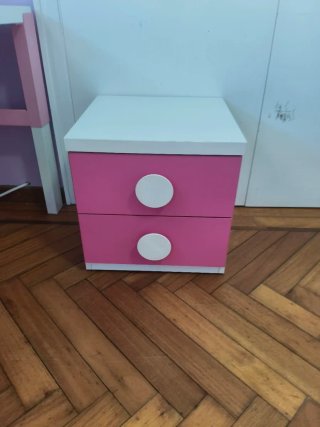 Escritorio infantil blanco y rosa + cajonera
