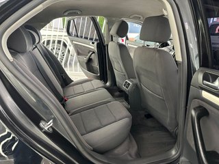 VOLKSWAGEN Jetta 2.0 TDI 140 Advance