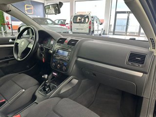 VOLKSWAGEN Jetta 2.0 TDI 140 Advance
