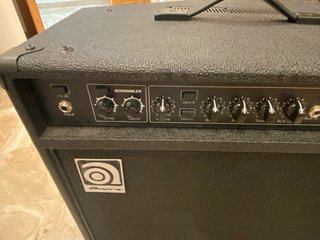 Ampeg BA-210 Amplificador Bajo