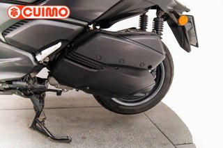 YAMAHA XMAX 300