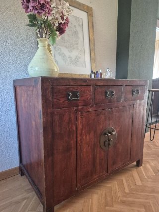 Aparador Oriental Madera y Metal