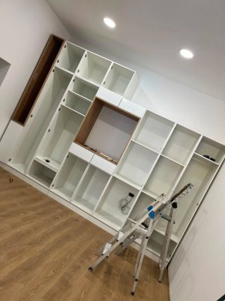 Mobiliario de oficina madera y metal