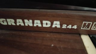 Órgano Farfisa Granada 244