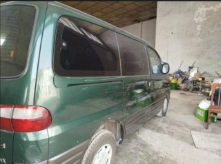 Hyundai H-1 1998