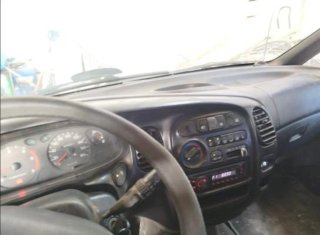 Hyundai H-1 1998