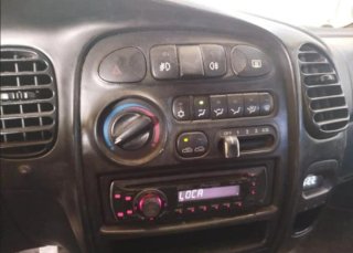 Hyundai H-1 1998