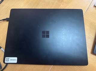 Microsoft Laptop 3 Intel i5 10th 8GB 256GB Táctil