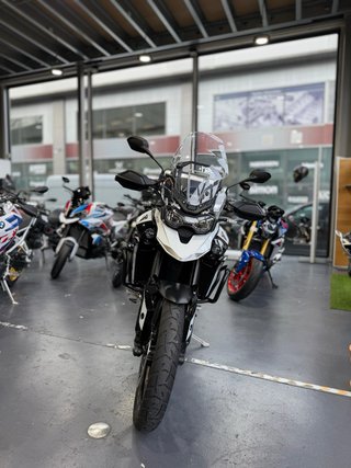 Triumph Tiger 900 GT Pro 2024