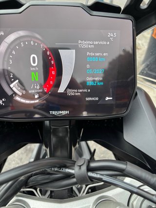 Triumph Tiger 900 GT Pro 2024