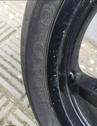 Neumático 140/60-13