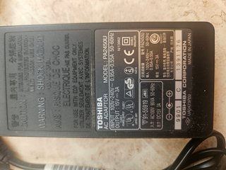 Caricabatterie Toshiba PA2450U