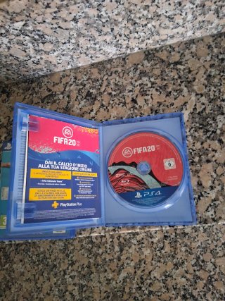 Lote 3 Juegos FIFA PS4 (18, 19, 20) están nuevos