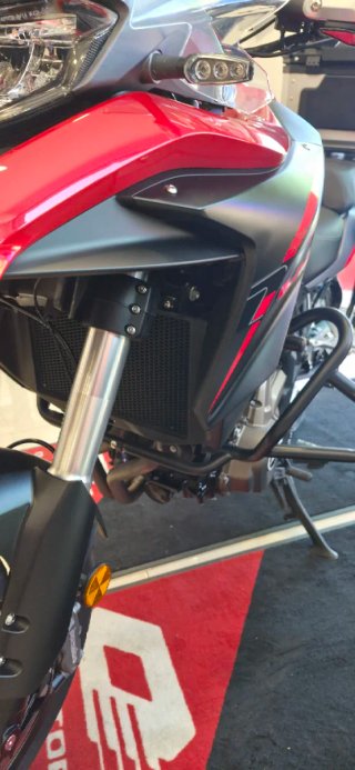 QJ Motor SRT700N Adventure Moto