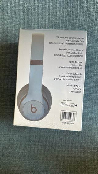 Beats Solo 4 Wireless Bianchi e Rossi