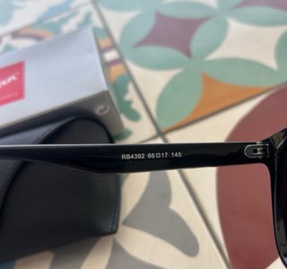 Gafas de sol Ray-Ban Polarizadas Negras