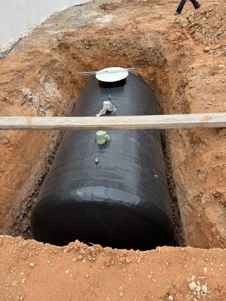 Depósito Poliéster Agua