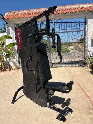 Máquina de gimnasio multifuncional