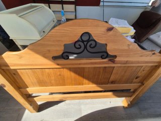 Cabecero de madera 135cm con detalle