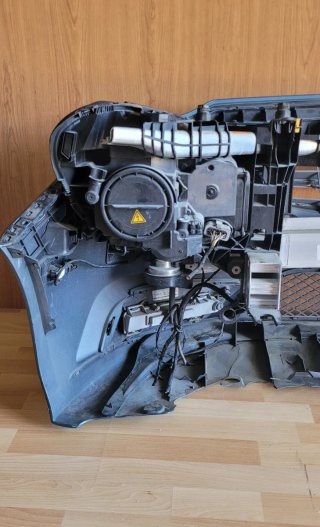 Frontal Mercedes W246