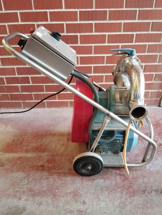 Bomba de agua Deloule para vino