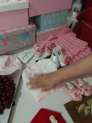 Ropita bebé hecha a mano