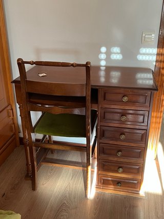 Escritorio vintage madera con cajones