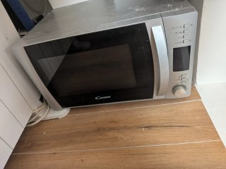 Horno Microondas Candy CMXC25DCS